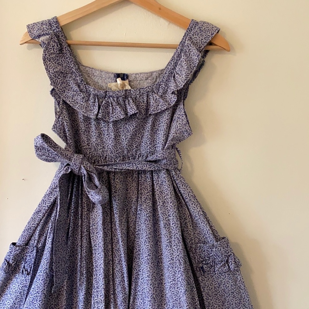 Vintage 1970’s Ladies Laura Ashley Calico Printed Cotton Denim Dress